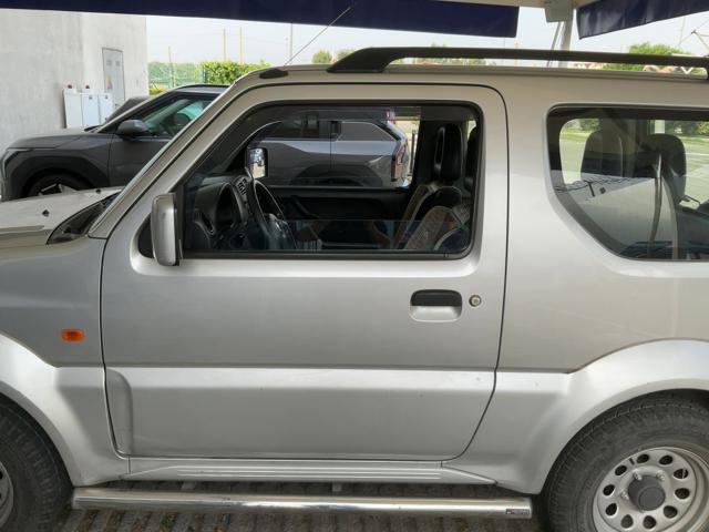SUZUKI Jimny usata, con Chiusura centralizzata