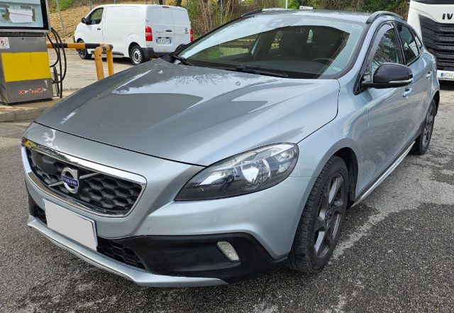 VOLVO V40 Cross Country usata, con Airbag laterali