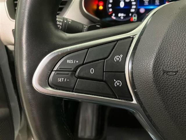 RENAULT Arkana usata, con Sensori di parcheggio anteriori