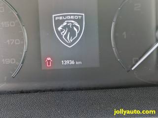 PEUGEOT Boxer usata, con Bluetooth