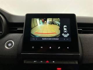 RENAULT Clio usata, con Fari LED
