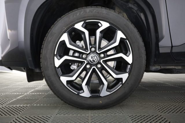 TOYOTA Yaris Cross usata 8