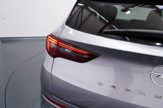 OPEL Grandland usata 31