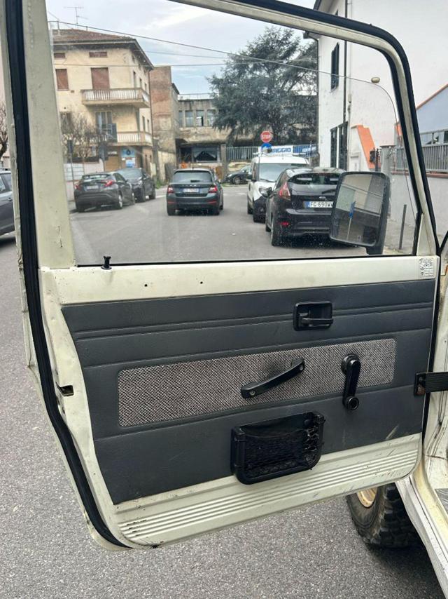 SUZUKI Samurai usata 11