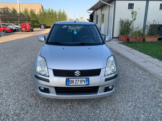 SUZUKI Swift usata, con Cerchi in lega