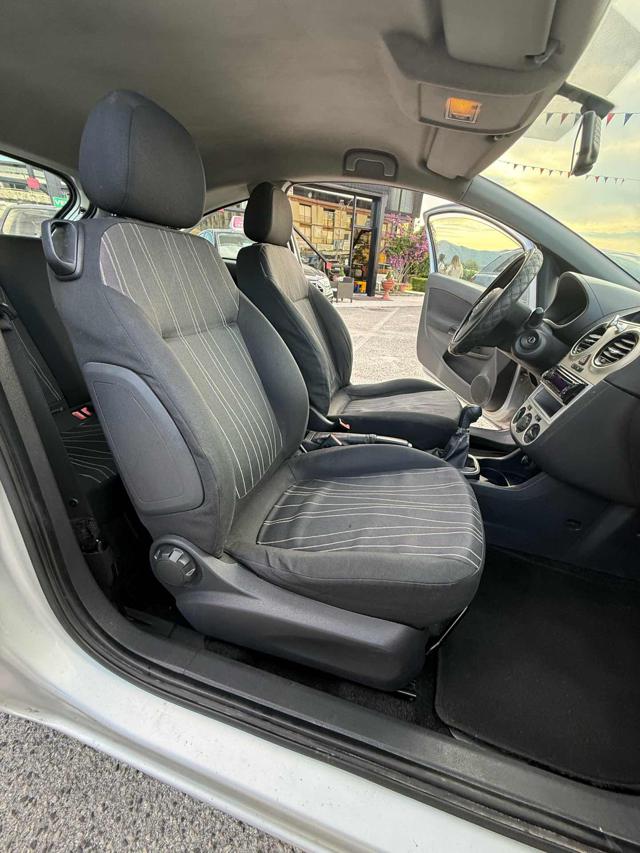 OPEL Corsa usata 14