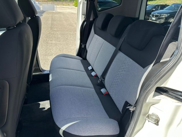 FIAT Qubo usata, con USB