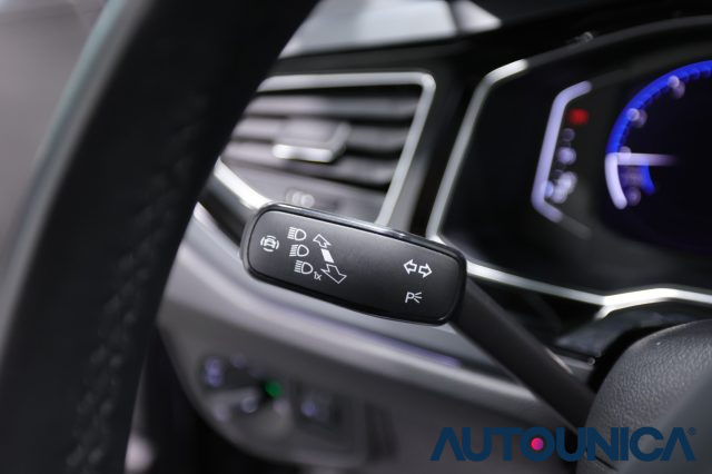 VOLKSWAGEN Taigo usata, con Controllo elettronico della corsia