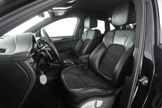 PORSCHE Macan usata 8