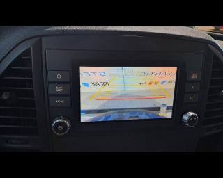 MERCEDES-BENZ Vito usata 8