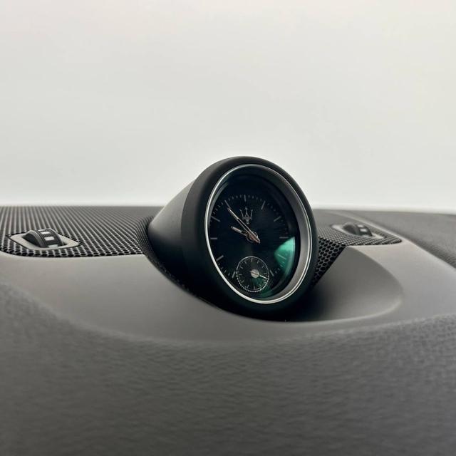 MASERATI Levante usata, con Sedile posteriore sdoppiato