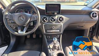 MERCEDES-BENZ A 180 usata, con Chiusura centralizzata