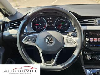 VOLKSWAGEN Passat Variant usata, con Sedile posteriore sdoppiato
