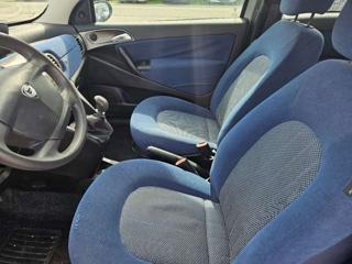 LANCIA Ypsilon usata, con Autoradio