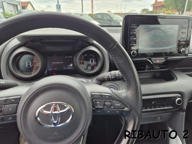 TOYOTA Yaris usata, con Servosterzo