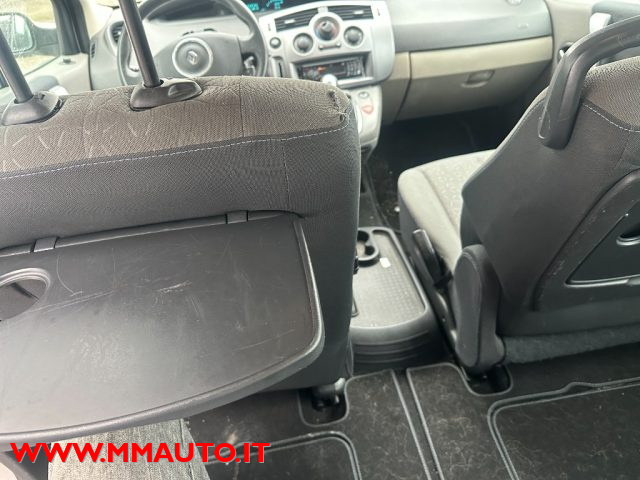 RENAULT Scenic usata, con Chiusura centralizzata