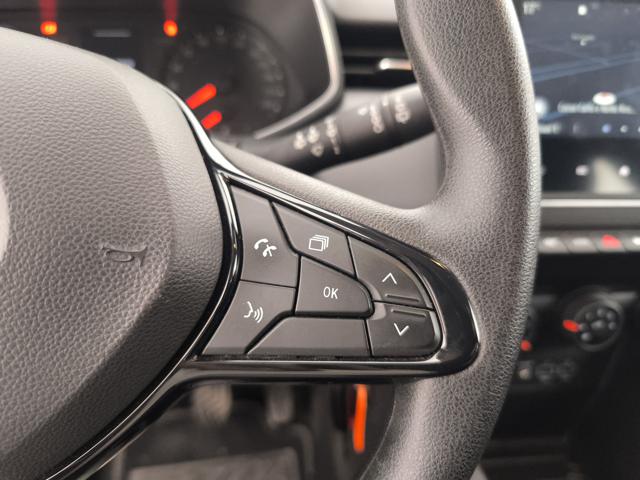 RENAULT Clio usata, con USB