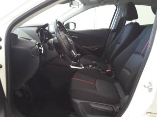 MAZDA 2 usata, con Alzacristalli elettrici