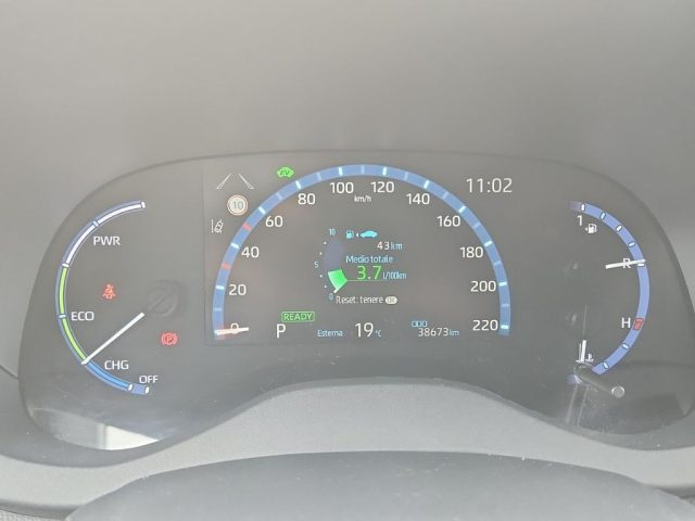 TOYOTA Yaris Cross usata, con ESP