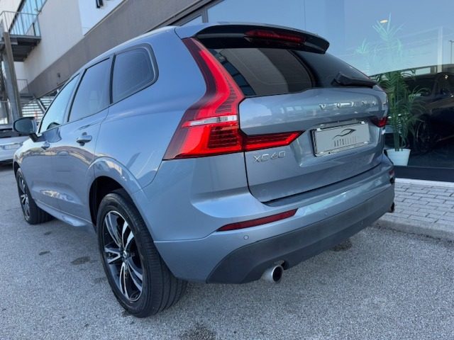 VOLVO XC60 usata, con Airbag laterali