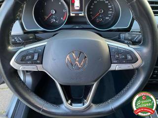 VOLKSWAGEN Passat Variant usata, con ESP