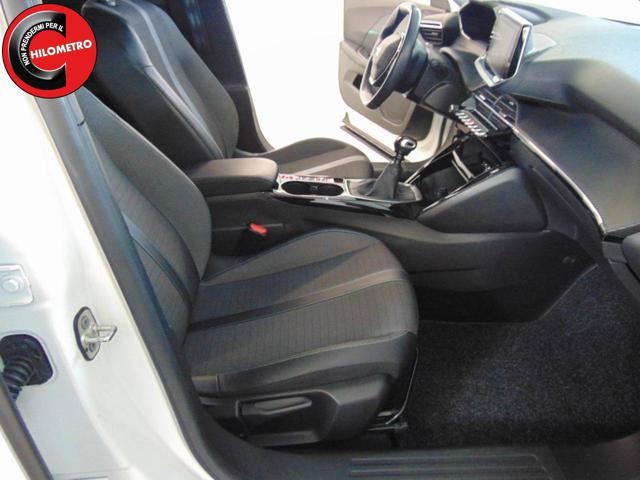 PEUGEOT 2008 usata, con Climatizzatore