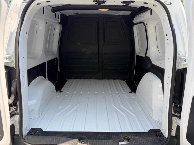 RENAULT Kangoo usata, con Boardcomputer