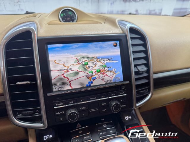 PORSCHE Cayenne usata, con Portapacchi