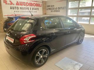 PEUGEOT 208 usata, con Airbag laterali