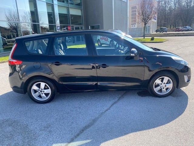 RENAULT Scenic usata, con Airbag laterali