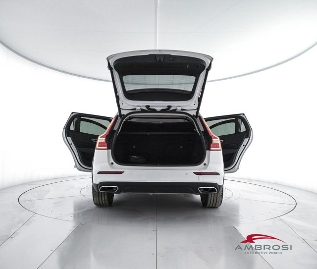 VOLVO V60 Cross Country usata 6