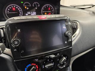 LANCIA Ypsilon usata, con Fendinebbia