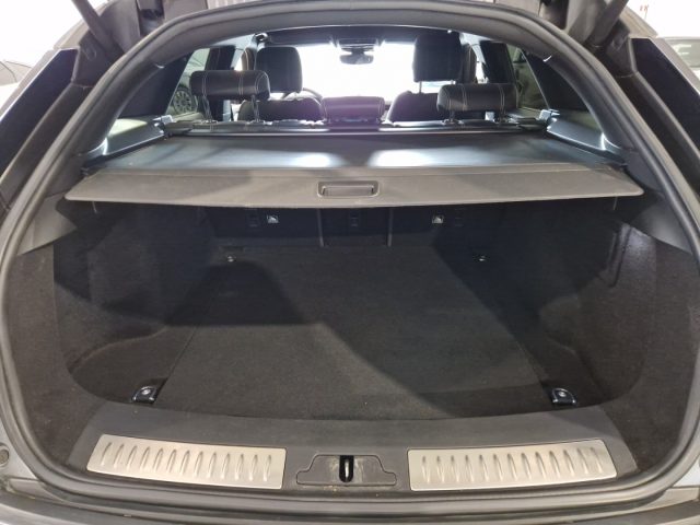 LAND ROVER Range Rover Velar usata, con Fari LED