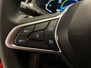 RENAULT Clio usata, con Sensori di parcheggio posteriori
