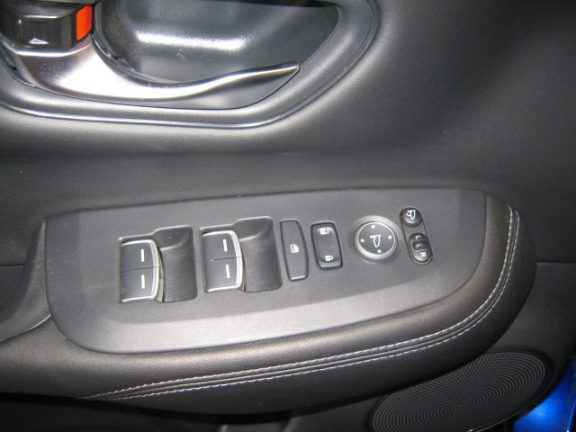 HONDA ZR-V usata, con Cruise Control