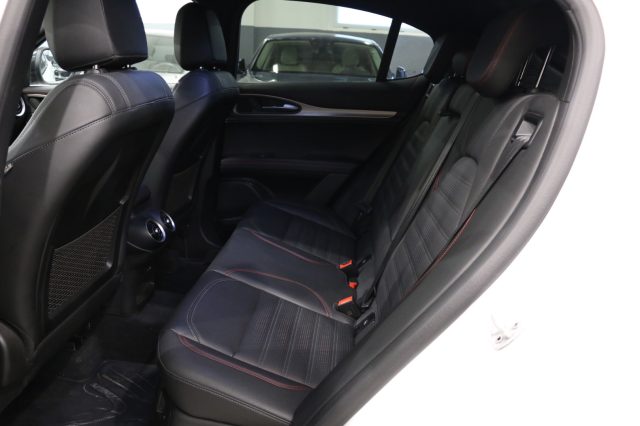 ALFA ROMEO Stelvio usata, con Controllo elettronico della corsia