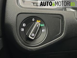 VOLKSWAGEN Golf usata, con Park Distance Control