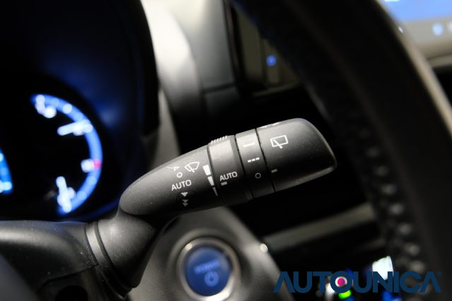 TOYOTA Yaris Cross usata, con Autoradio digitale