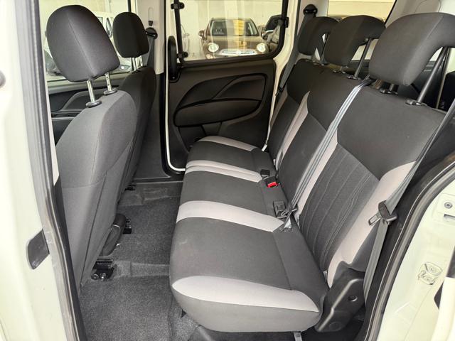 FIAT Doblo usata, con Sedile posteriore sdoppiato