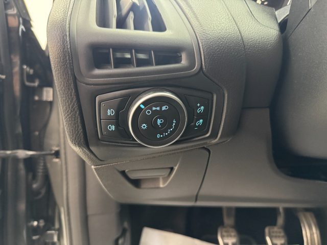 FORD Focus usata, con Volante multifunzione