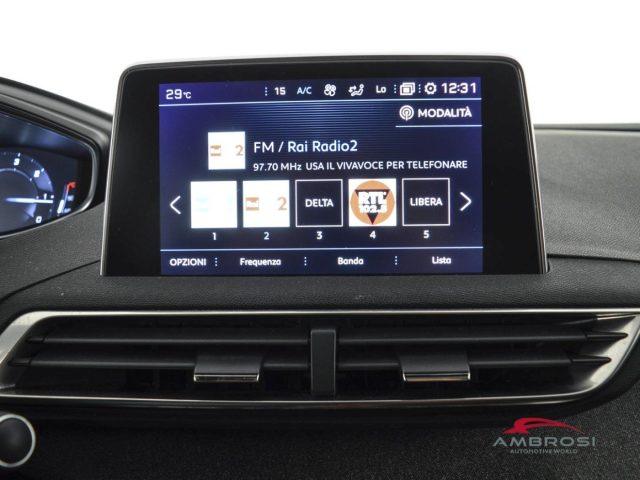 PEUGEOT 3008 usata 12