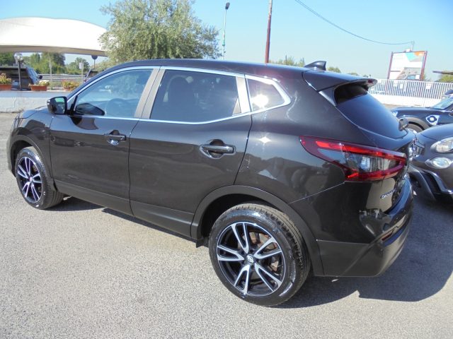 NISSAN Qashqai usata, con Autoradio