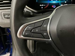 RENAULT Clio usata, con Sensori di parcheggio posteriori