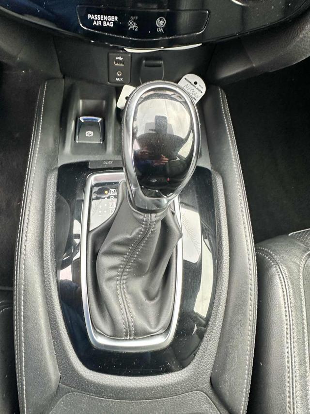 NISSAN X-Trail usata, con USB