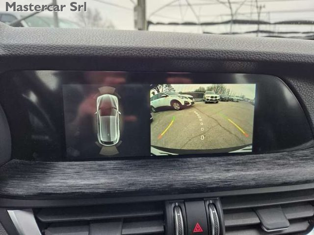 ALFA ROMEO Stelvio usata, con Specchietti laterali elettrici