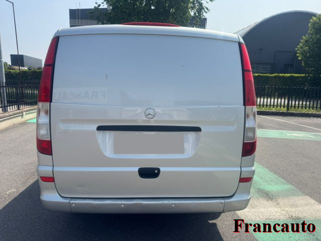 MERCEDES-BENZ Vito usata, con Airbag