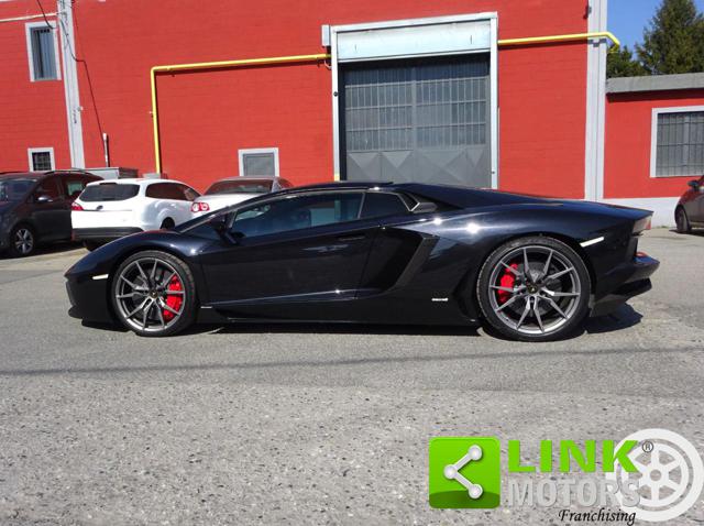 LAMBORGHINI Aventador usata, con Climatizzatore