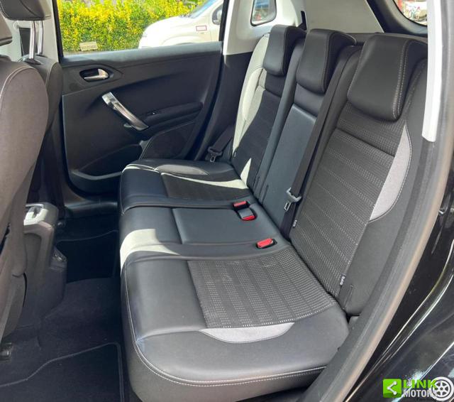 PEUGEOT 2008 usata, con Alzacristalli elettrici