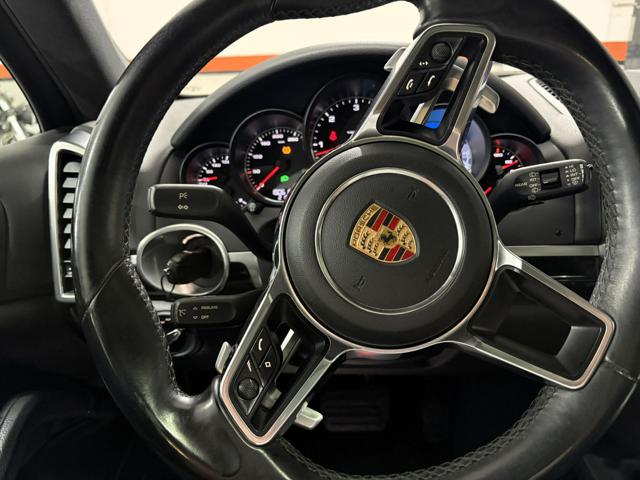 PORSCHE Cayenne usata, con Controllo trazione