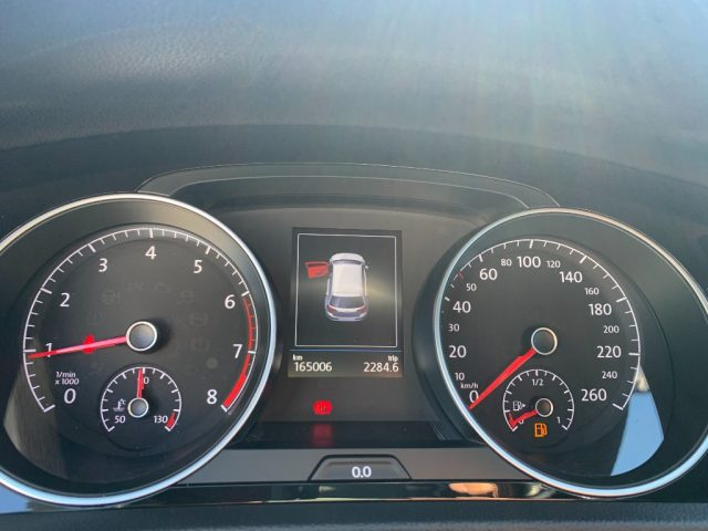 VOLKSWAGEN Golf usata, con ESP